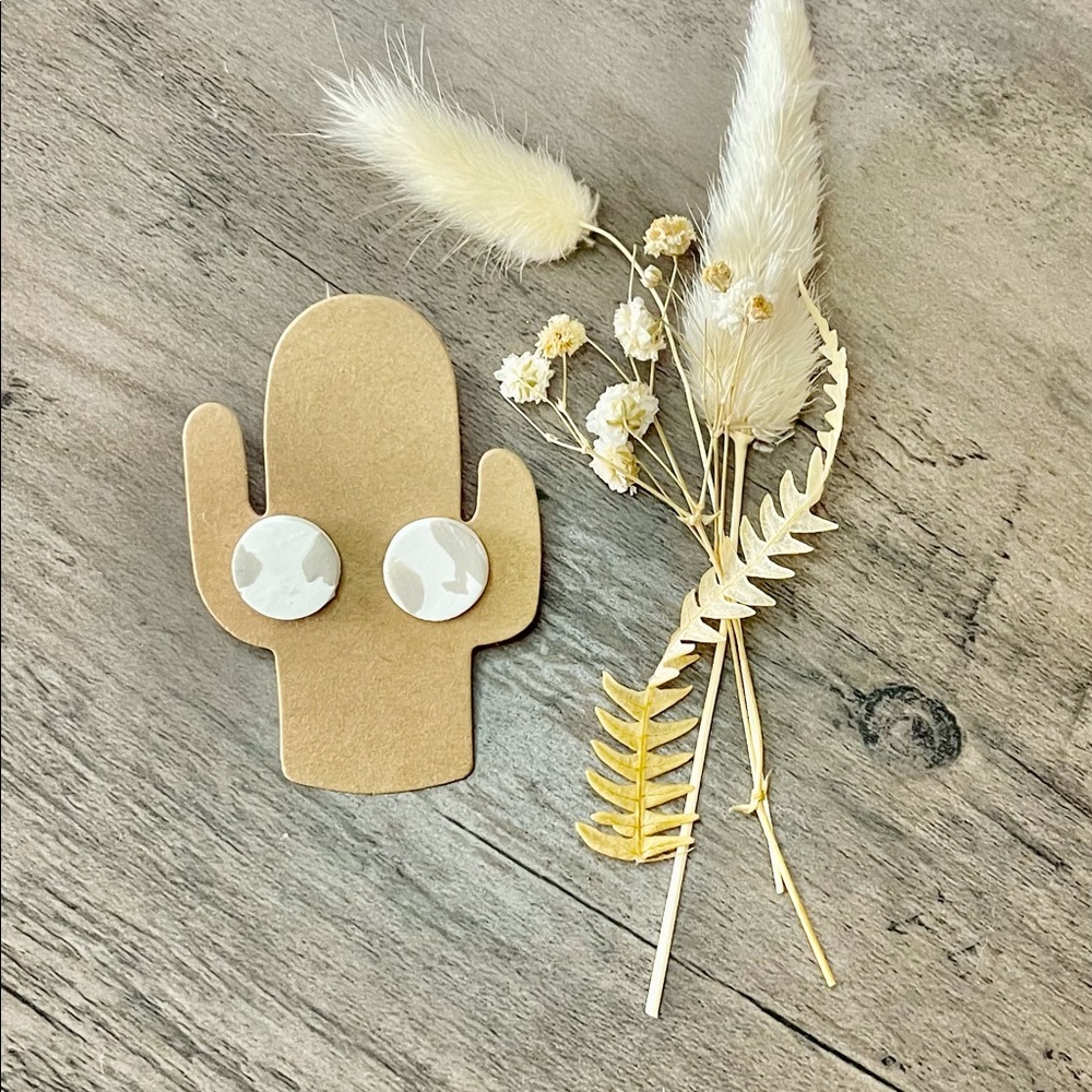 Taupe stud earrings